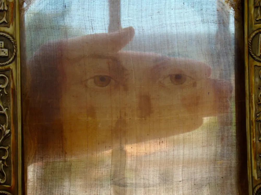 O Enigma do Véu de Manoppello: O Rosto de Jesus